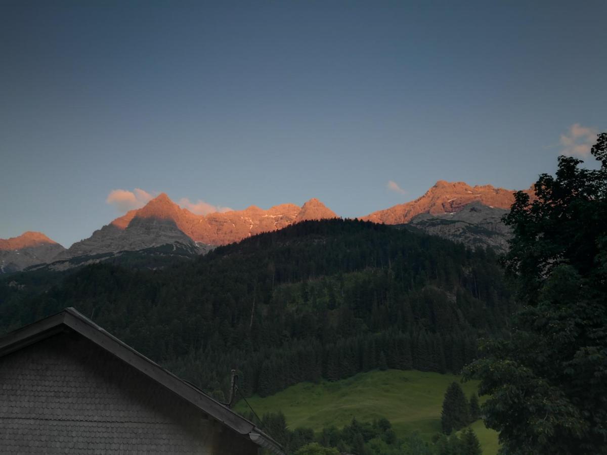 Landgasthof Adler Hinterhornbach Exterior foto