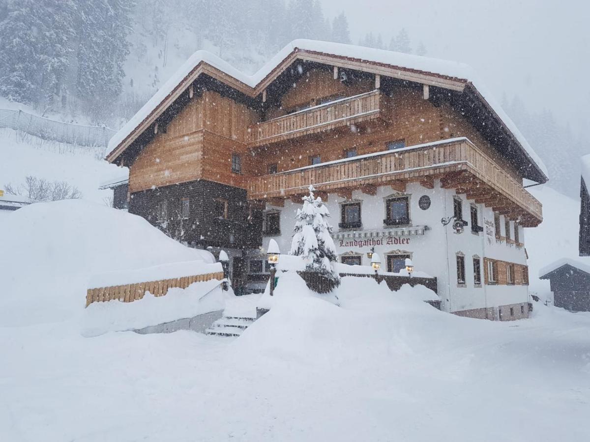 Landgasthof Adler Hinterhornbach Exterior foto